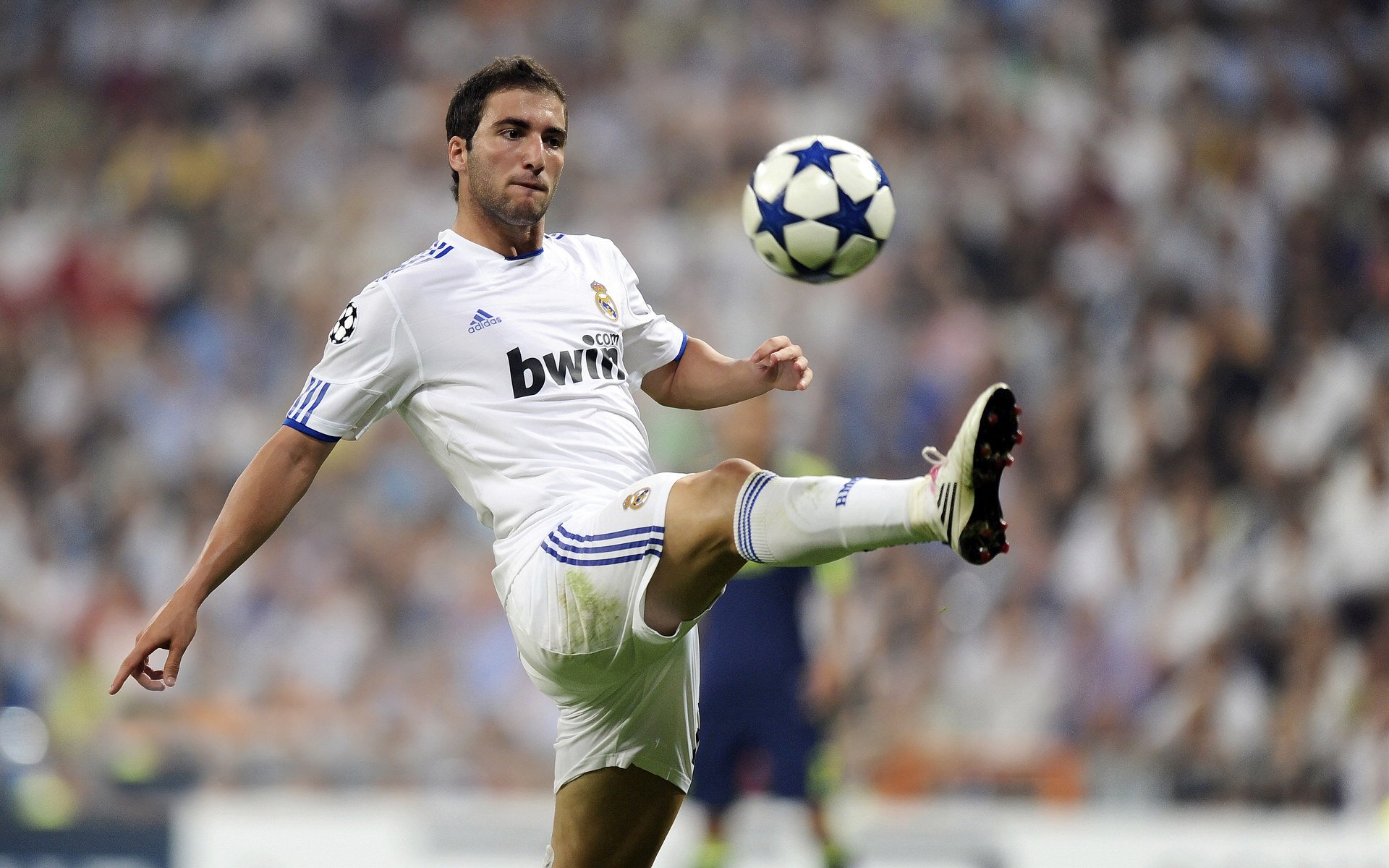 星空体育App下载-永恒瞬间：那些让人热血沸腾的比赛片段，精彩瞬间的永恒