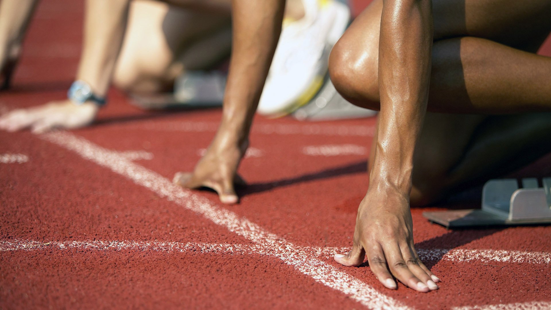 防守均衡进攻犀利实力绝对优势，足球防守平衡